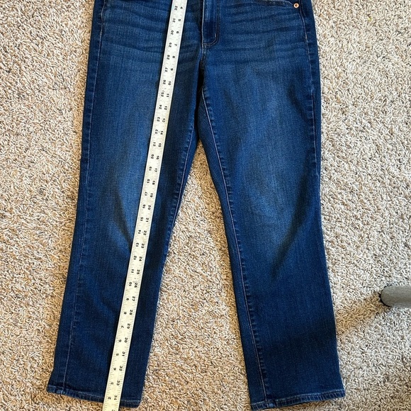 Universal Thread High Rise Slim Straight Dark Wash Denim Cropped Jeans Sz 10/30R - Picture 7 of 9